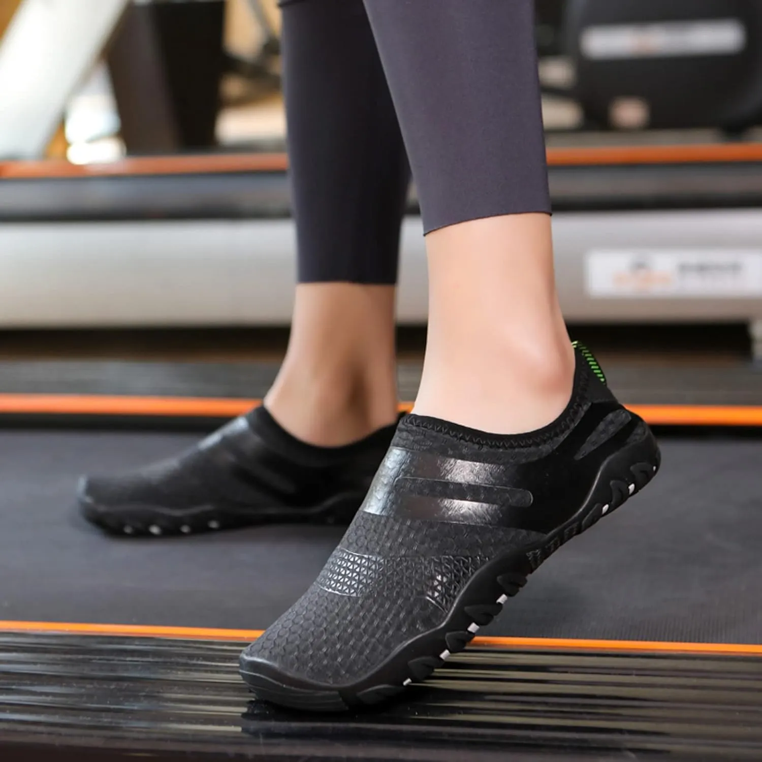 Black Water Shoes Size 10 Women Lightweight Quick Drying Barefoot Water Shoes Men Extra Wide