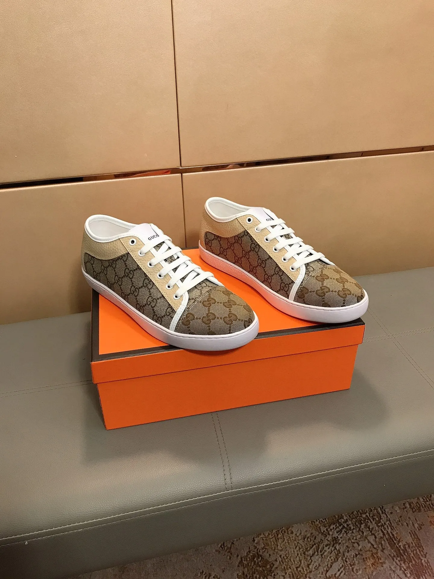 GG ACE BEIGE GREY LOW-TOP SNEAKERS