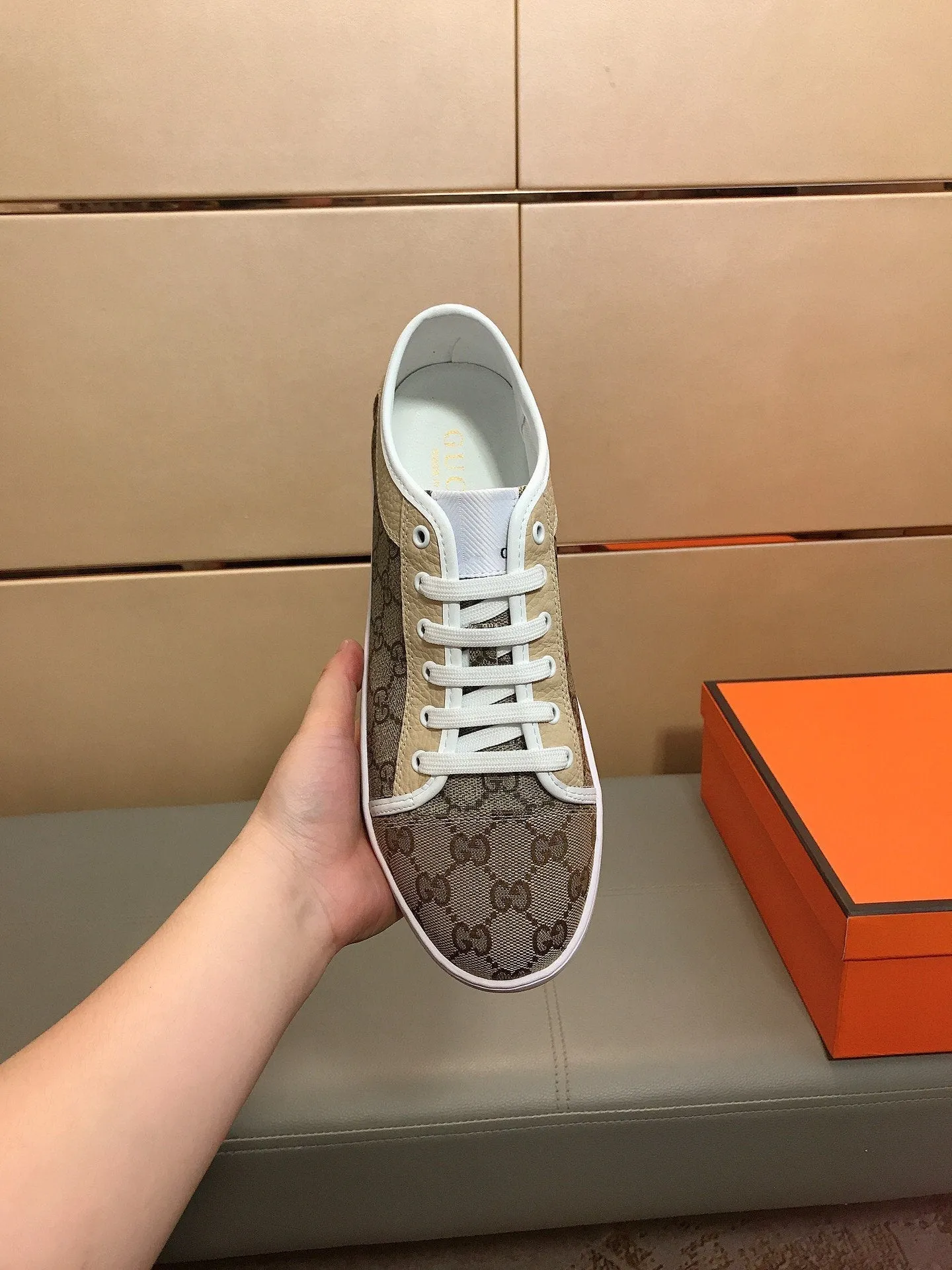 GG ACE BEIGE GREY LOW-TOP SNEAKERS