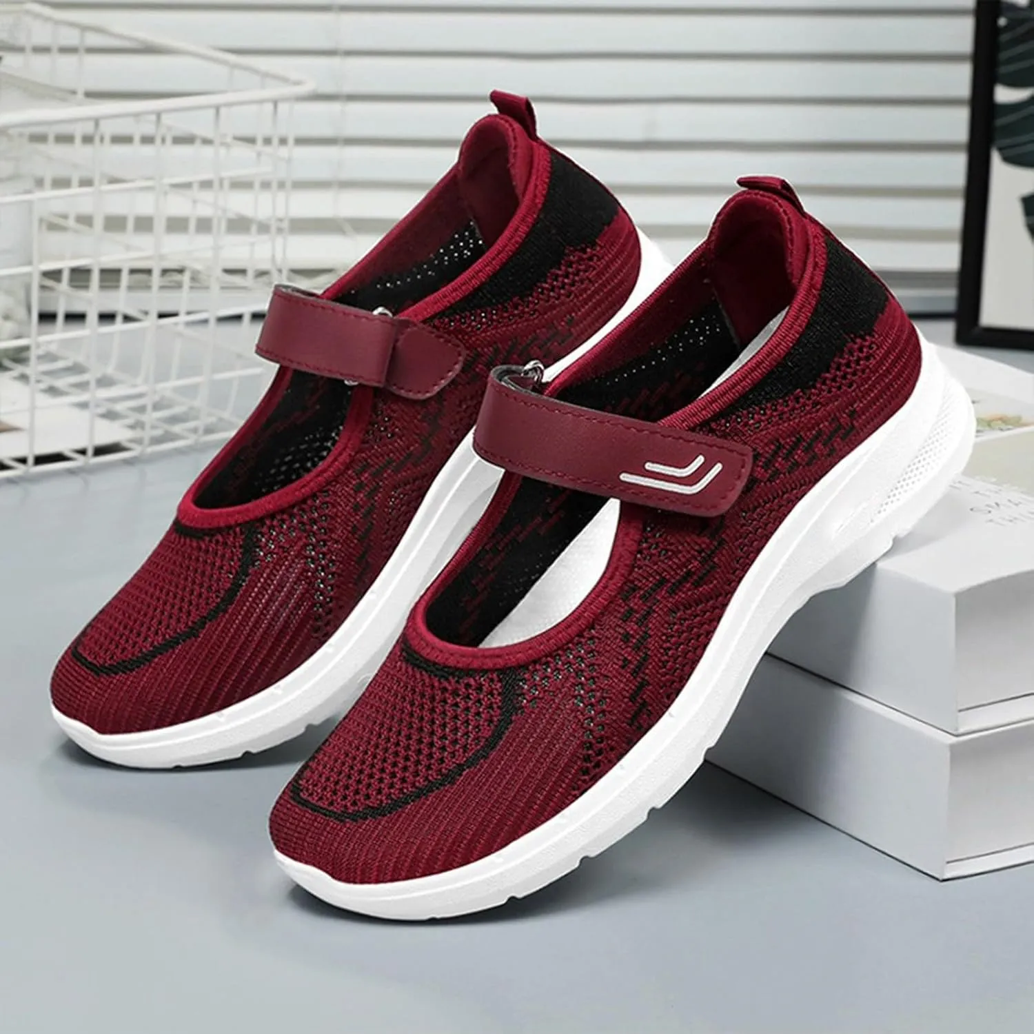 Tennis Shoes for Women Non Slip Sneakers Hook and Loop Strap Running Shoes Outdoor Casual Fitness Elderly Shoes